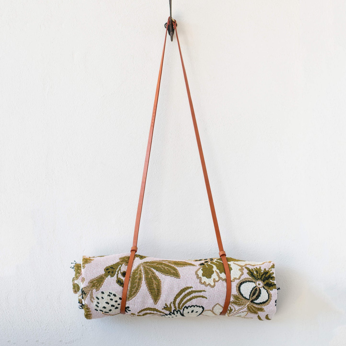 picnic rug carry strap